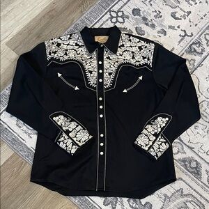 SCULLY MEN'S EMBROIDERED GUNFIGHTER LONG SLEEVE PEARL SNAP WESTERN SHIRT